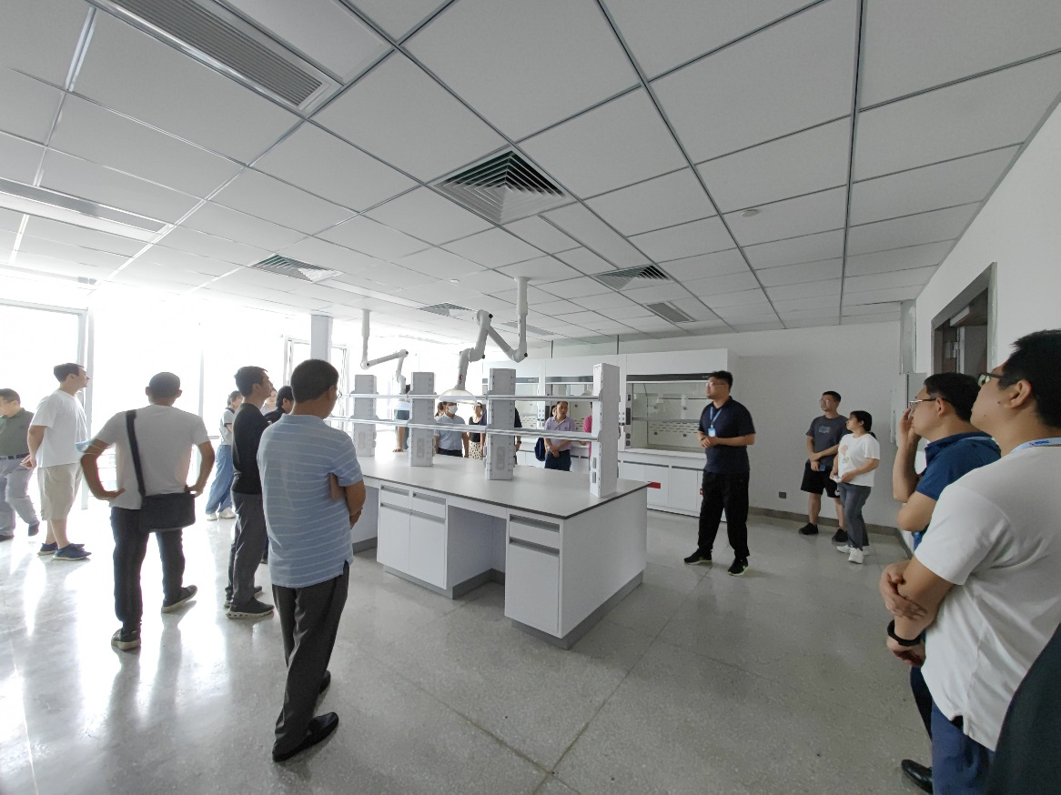 公司举办第一届青年科技沙龙活动